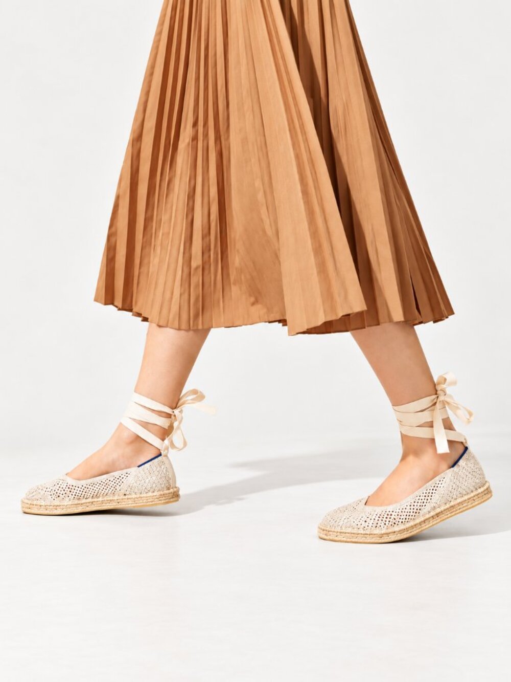 Rothy's The Espadrille Diamond Lace Up Flats Size 9.5 Cream Silver Ballet Flats